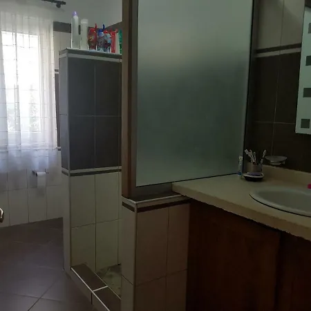 Adriatic Vacation Casa vacanze Golem (Tirana)